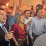 Osuđeni vođa “Alkatraza” na postizbornom slavlju sa Dačićem i vrhom SPS